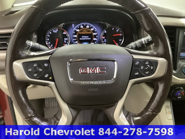 Used 2018 GMC Acadia Denali image 17