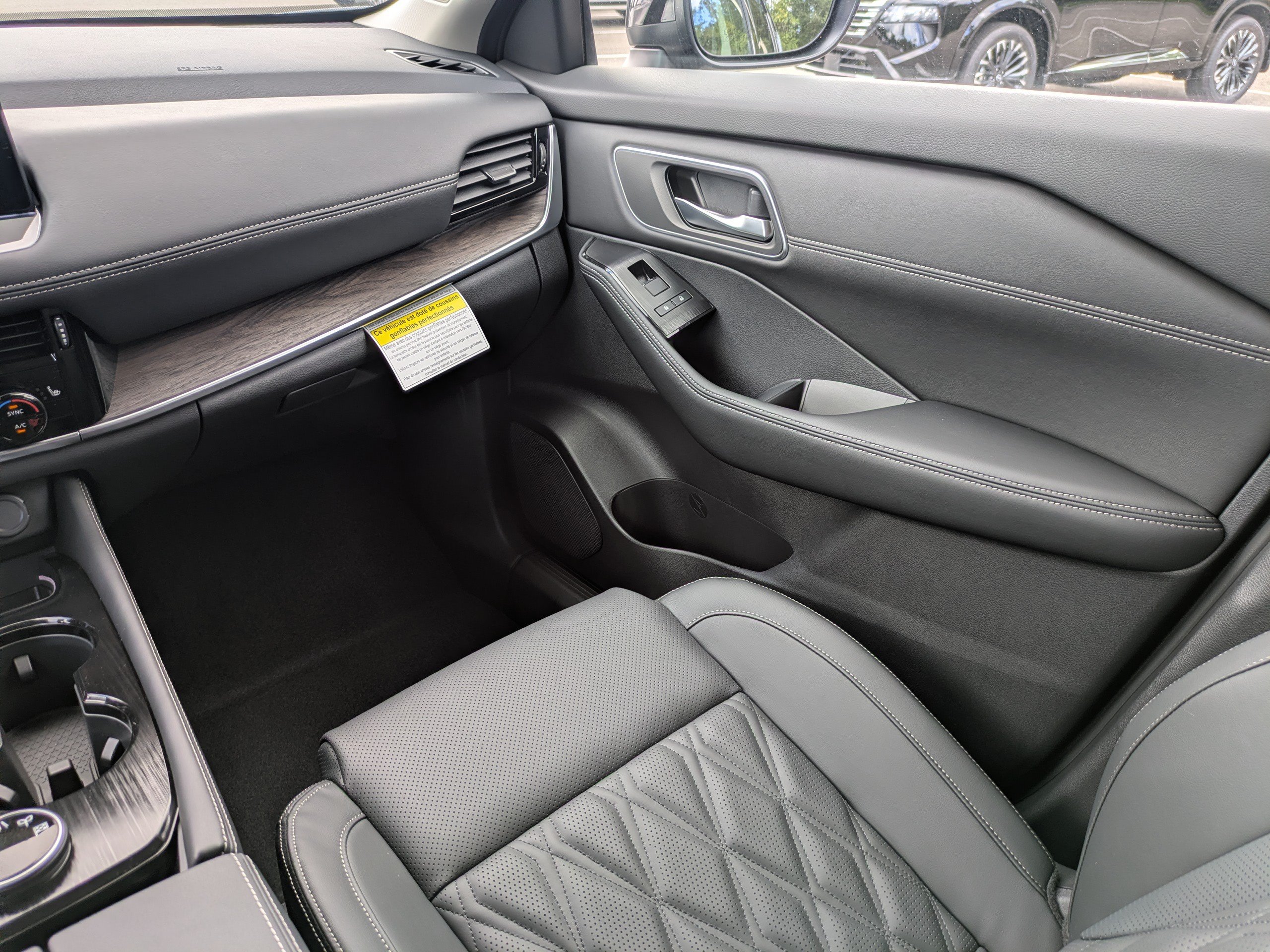 New 2026 Nissan Rogue Platinum AWD/4WD image 19