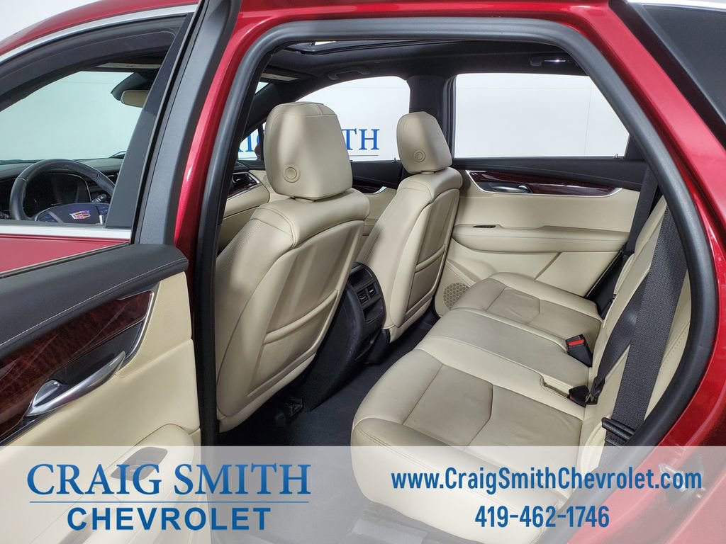 Used 2019 Cadillac XT5 Luxury image 41
