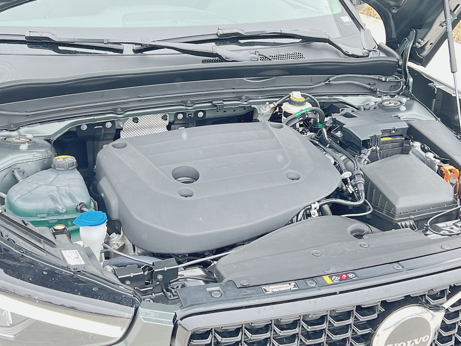 New 2026 Volvo XC40 B5 Core AWD/4WD image 28