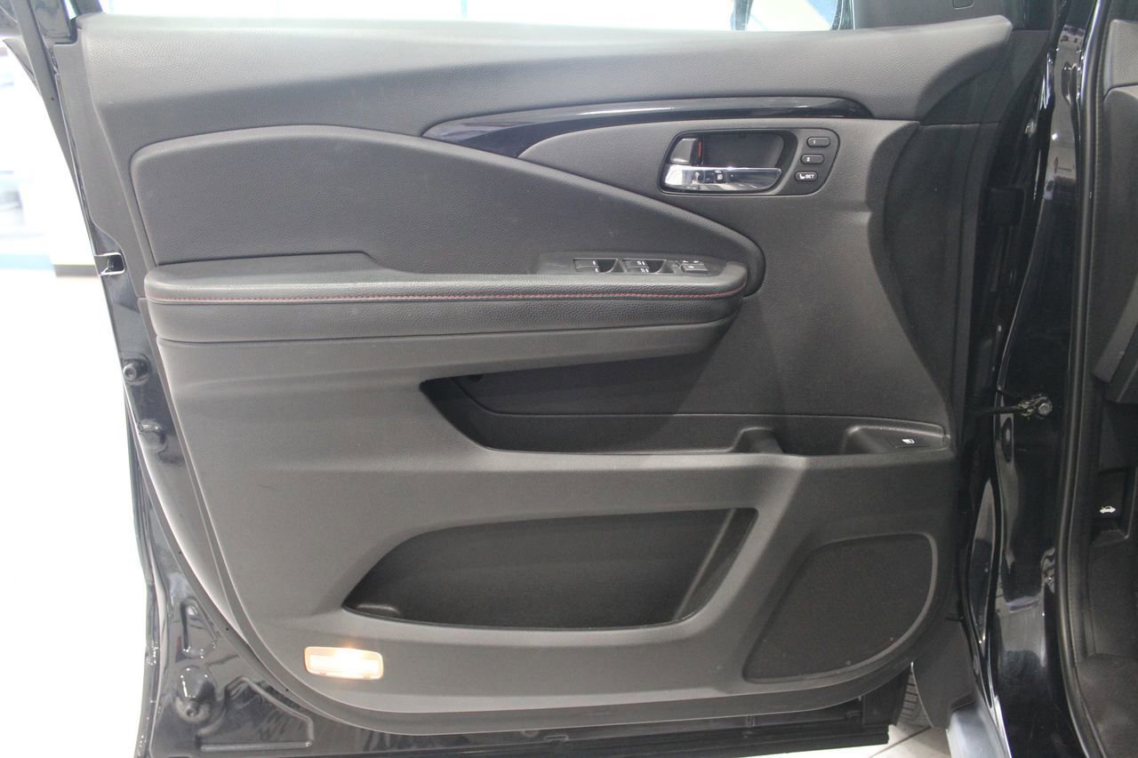 Used 2022 Honda Ridgeline Black Edition image 96