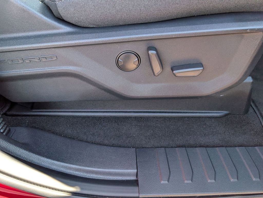 New 2024 Ford F150 XLT w/ Equipment Group 302A MID image 50