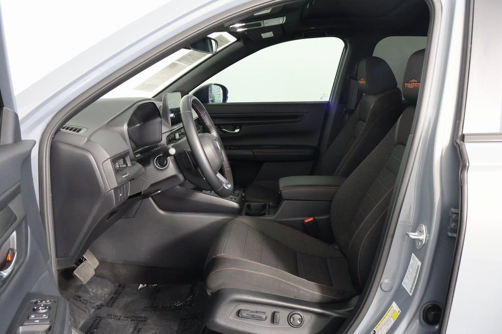 Used 2026 Honda CR-V TrailSport image 10