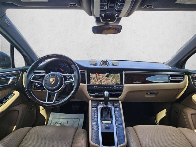 Used 2020 Porsche Macan AWD/4WD image 16