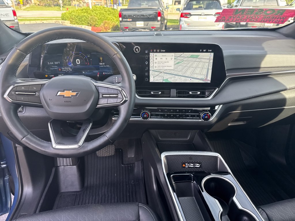 Used 2025 Chevrolet Equinox LT w/ Convenience Package II AWD/4WD image 23
