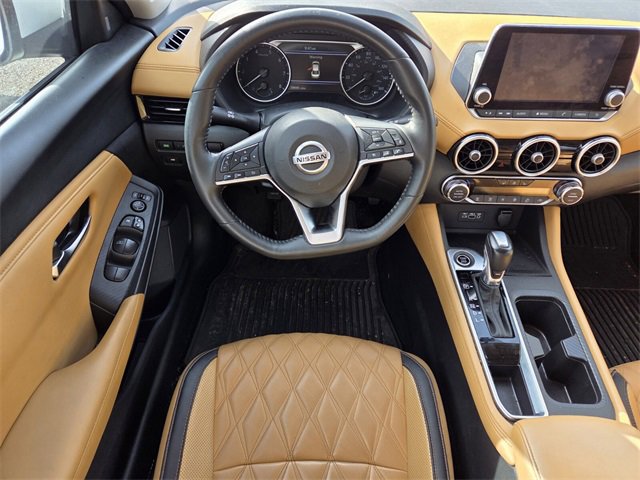 Used 2023 Nissan Sentra SV w/ SV Premium Package image 8