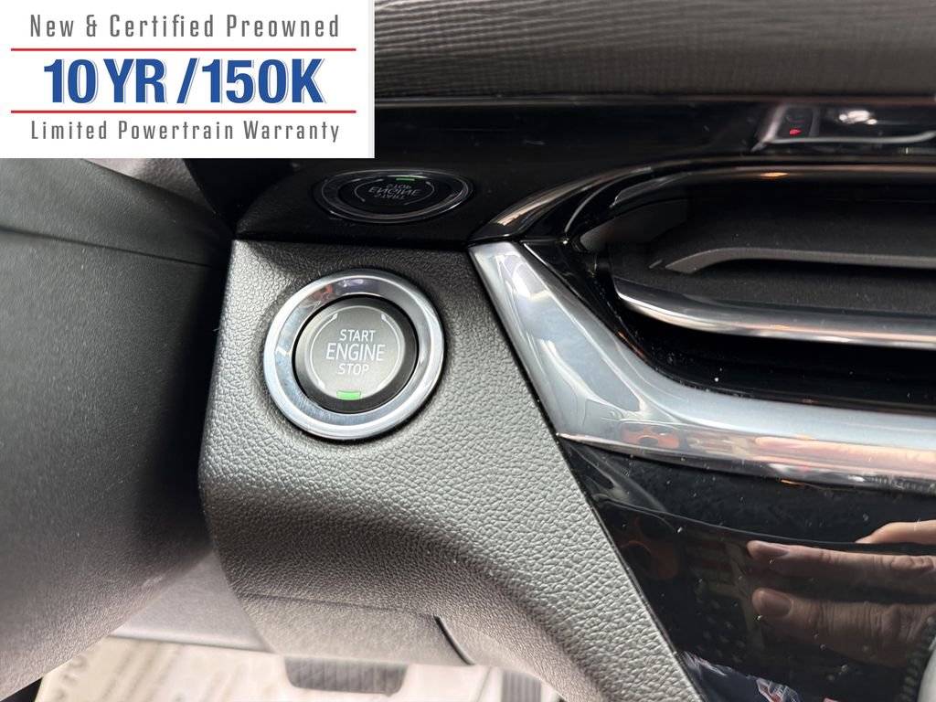 Used 2025 Buick Envista Sport Touring image 24