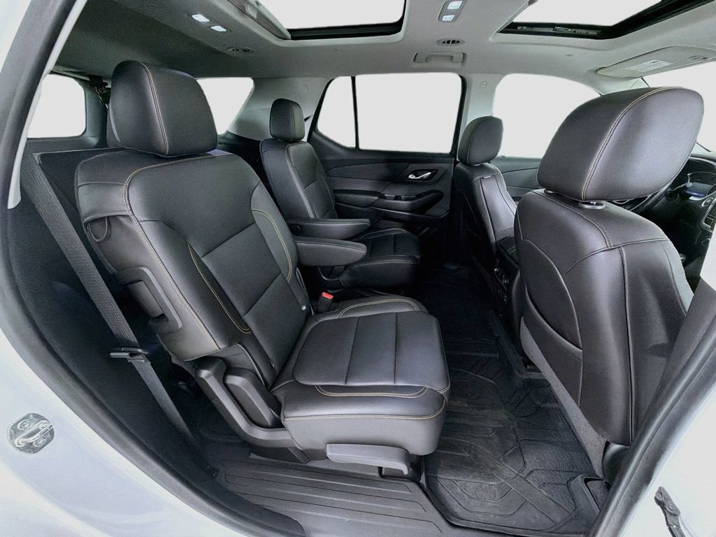 Used 2021 Chevrolet Traverse Premier w/ Redline Edition AWD/4WD image 29