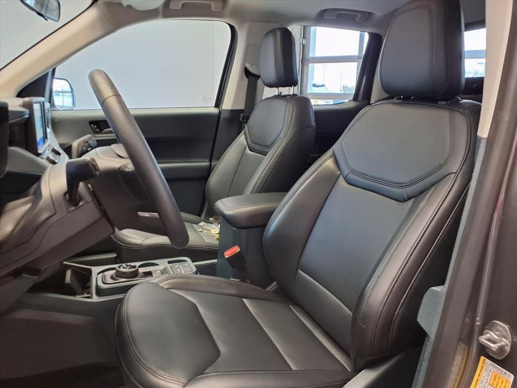 Used 2024 Ford Maverick Lariat w/ Black Appearance Package image 11