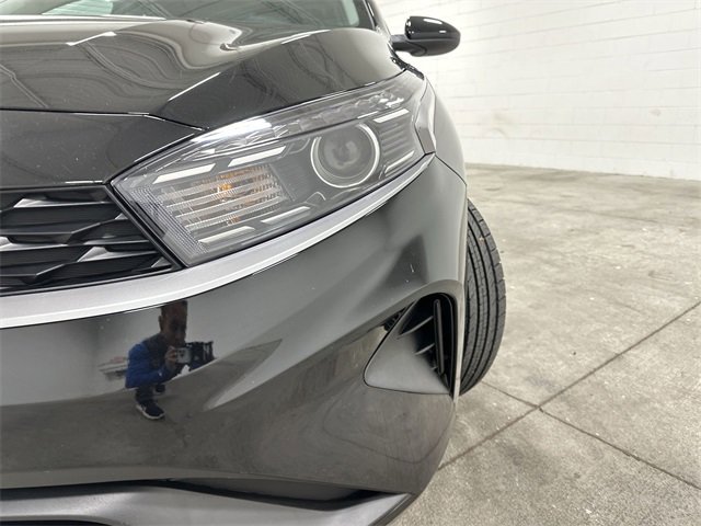 Used 2024 Kia Forte LXS image 11