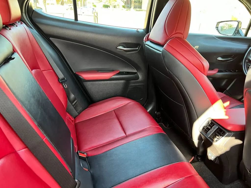 Used 2020 Lexus UX 250h F Sport AWD/4WD image 44