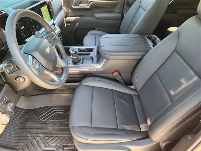 New 2026 Chevrolet Silverado 1500 LTZ w/ LTZ Premium Package image 11