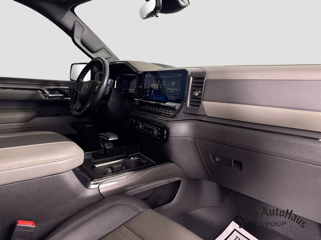 Used 2023 Chevrolet Silverado 1500 ZR2 w/ Technology Package AWD/4WD image 38