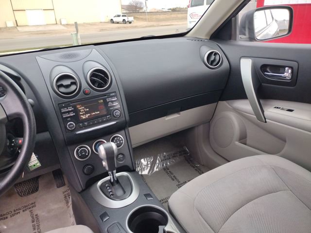 Used 2014 Nissan Rogue S w/ Convenience Package image 29