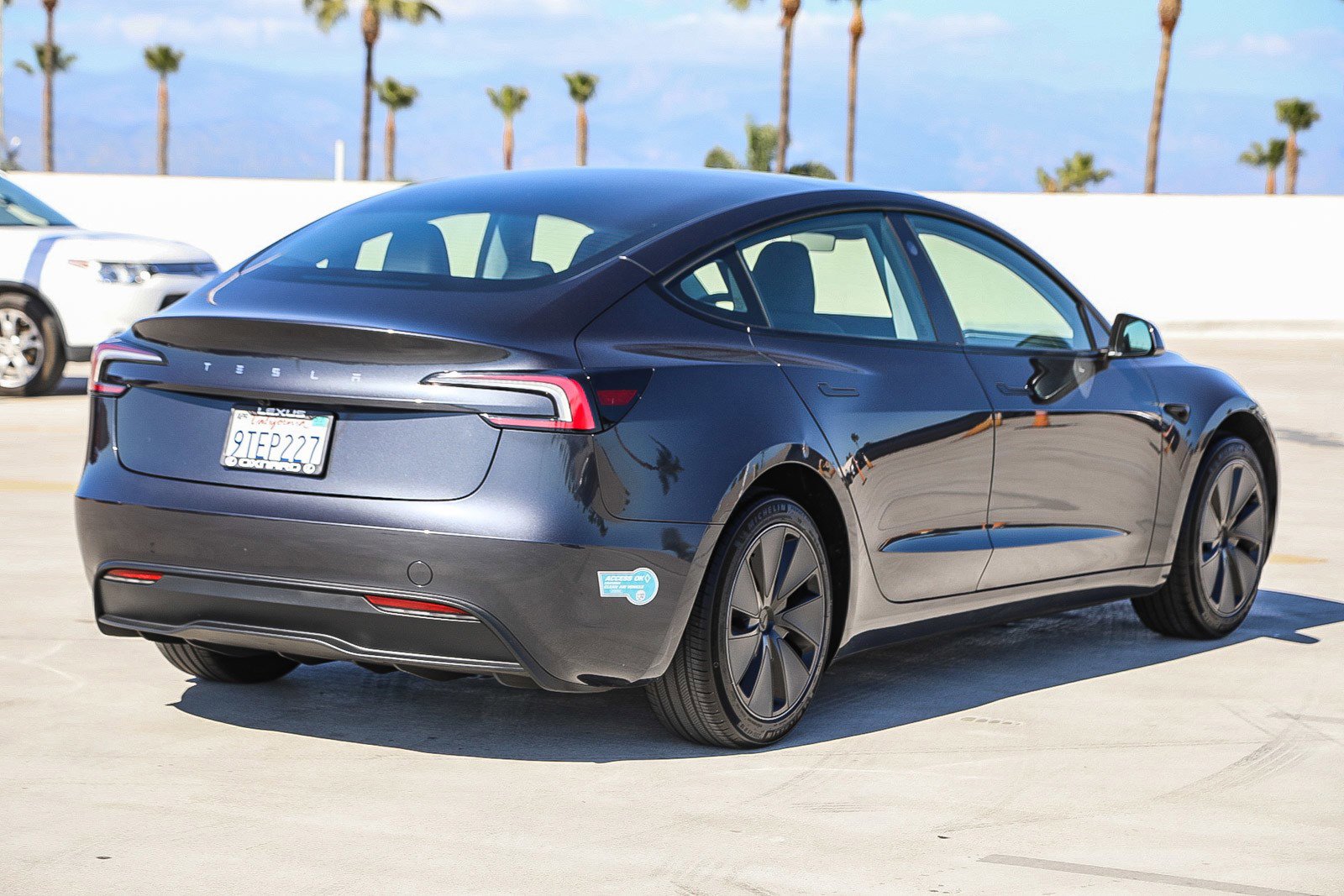Used 2025 Tesla Model 3 Long Range image 7
