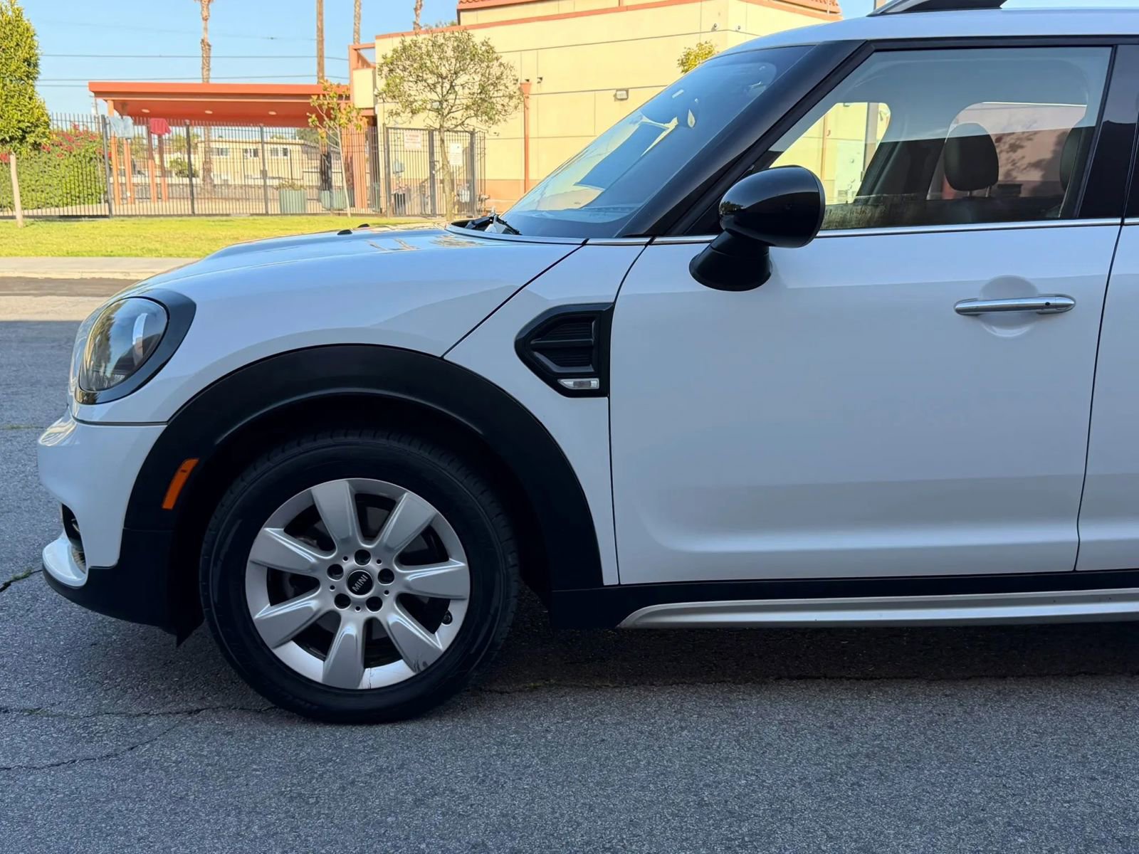 Used 2018 MINI Cooper Countryman FWD image 38