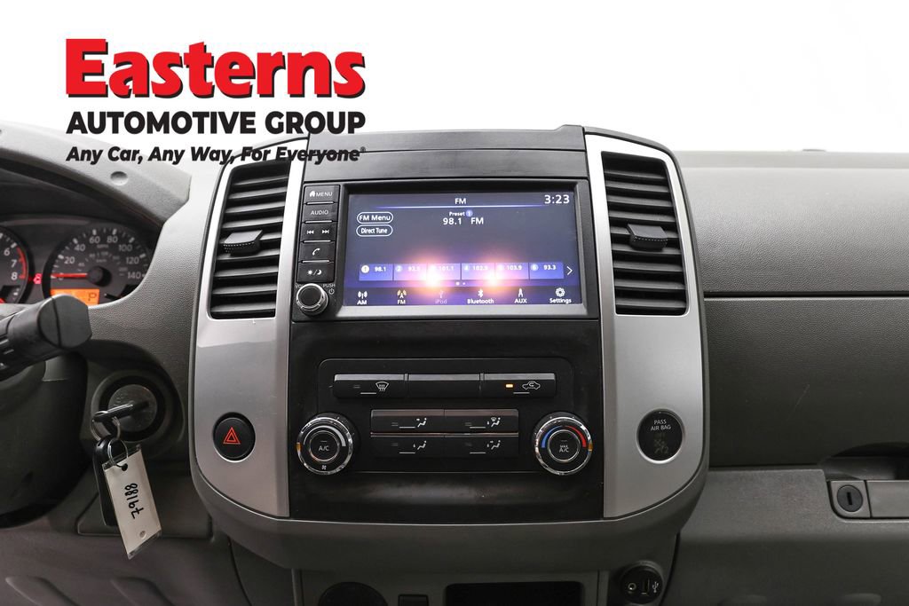 Used 2019 Nissan Frontier SV RWD image 12
