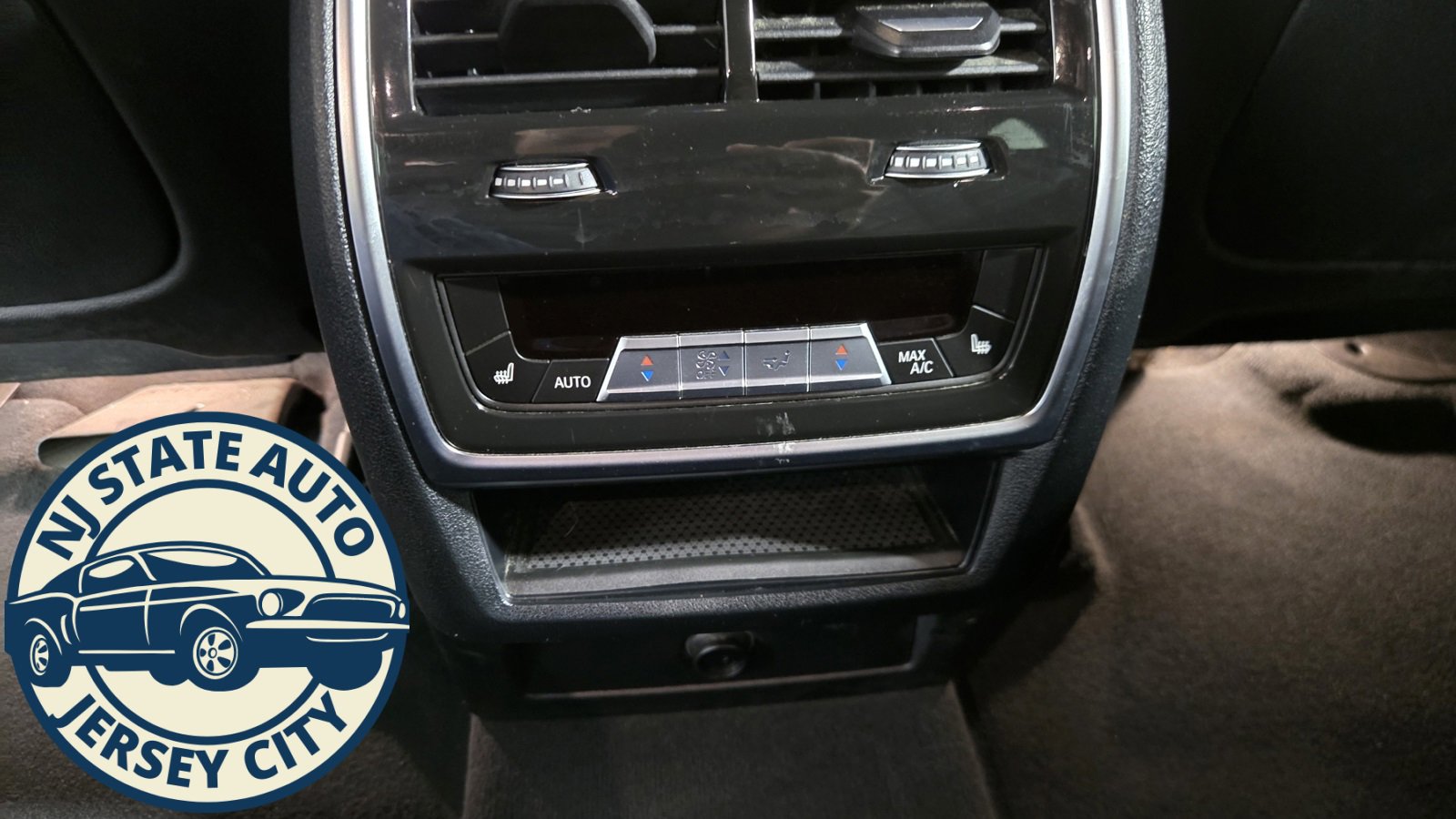 Used 2023 BMW X5 xDrive45e w/ Climate Comfort Package image 28