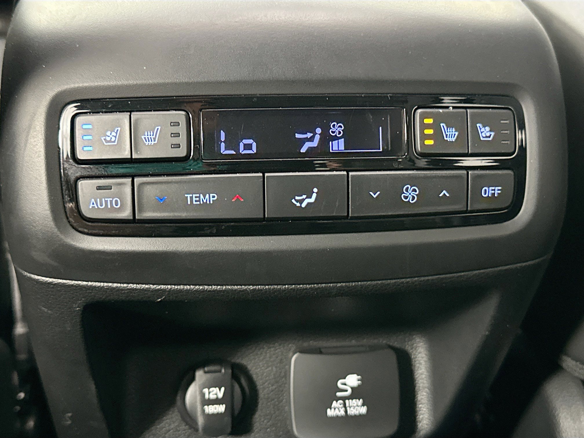 Used 2023 Hyundai Palisade SEL w/ Cargo Package FWD image 27