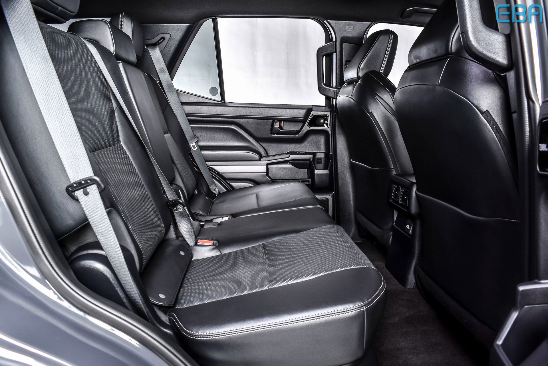 Used 2025 Toyota 4Runner TRD Off-Road Premium image 22