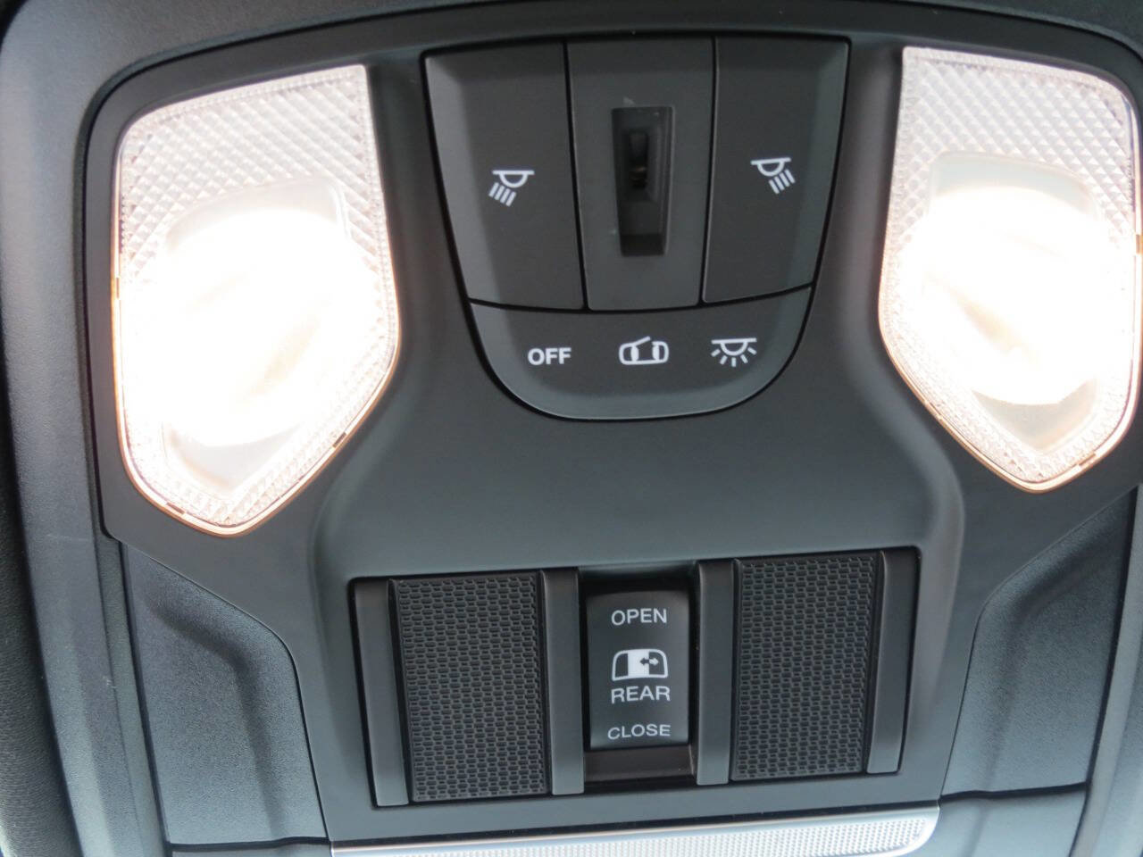 Used 2022 RAM 1500 Big Horn image 16