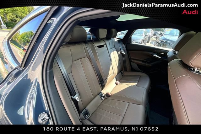 Used 2025 Audi A6 e-tron Premium Plus w/ Premium Plus AWD/4WD image 19