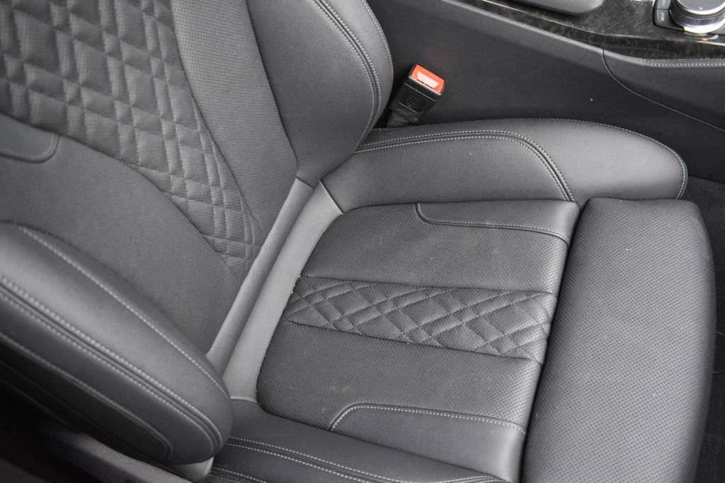 Used 2023 BMW 530e xDrive w/ Executive Package image 24