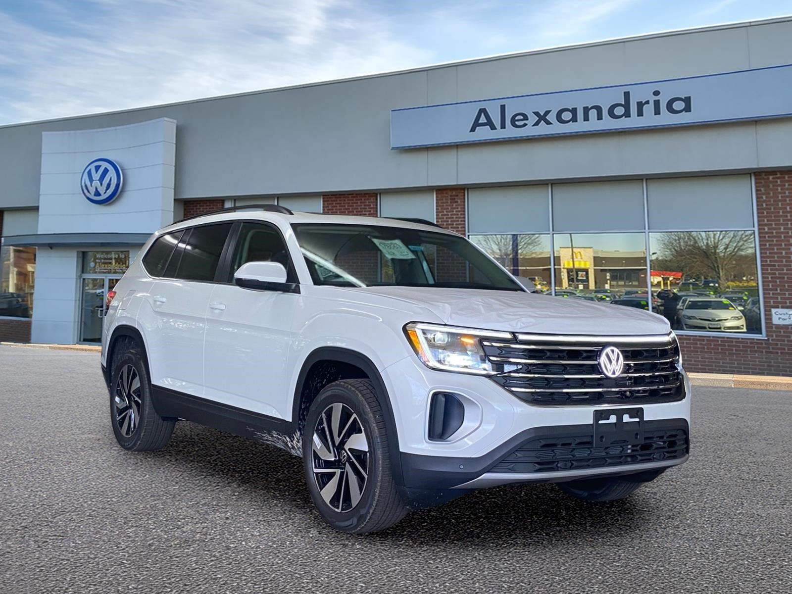 New 2026 Volkswagen Atlas SE