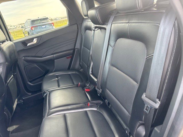 Certified 2023 Ford Escape Platinum AWD/4WD image 23