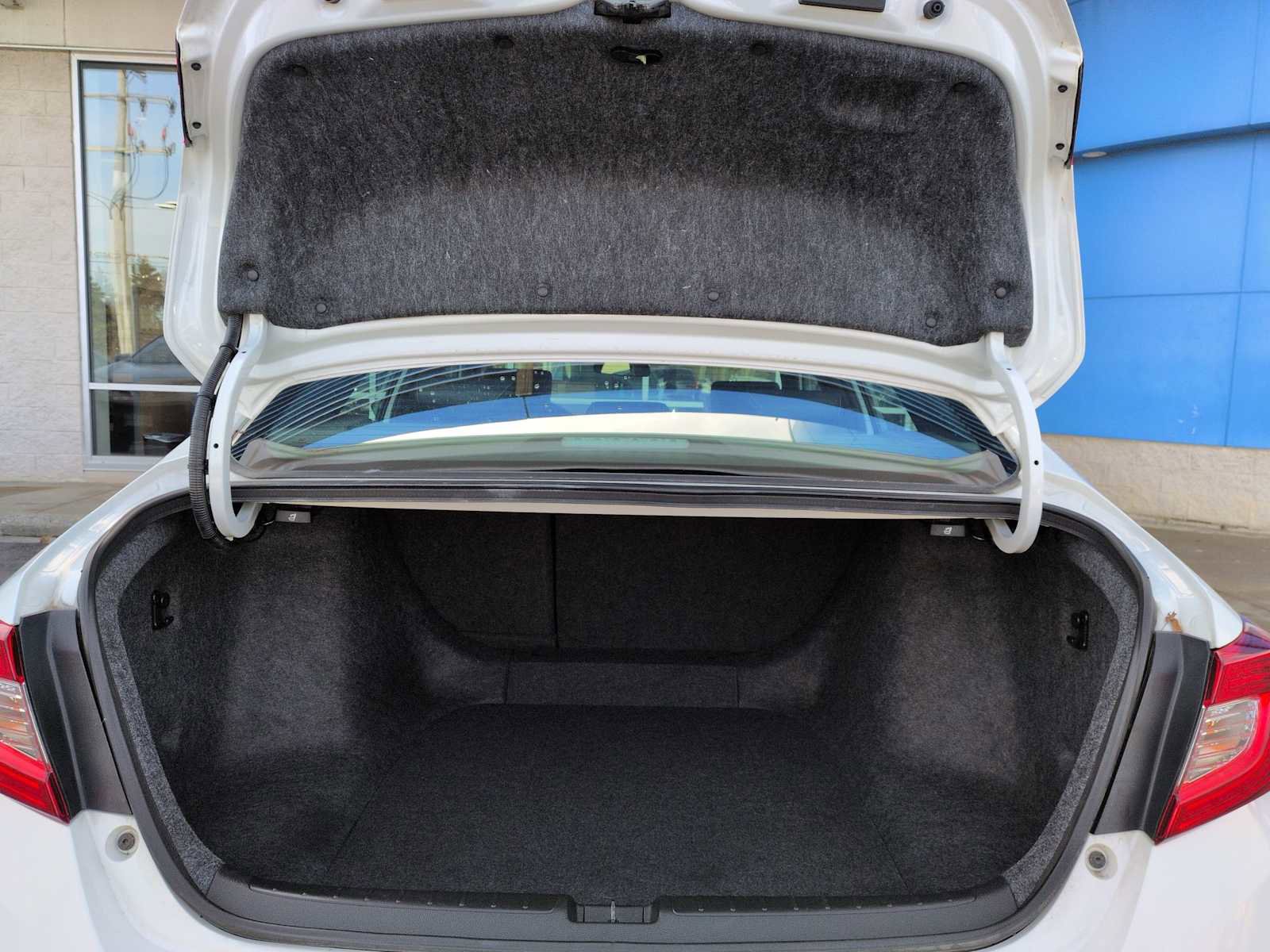 Certified 2022 Honda Accord Sport image 29