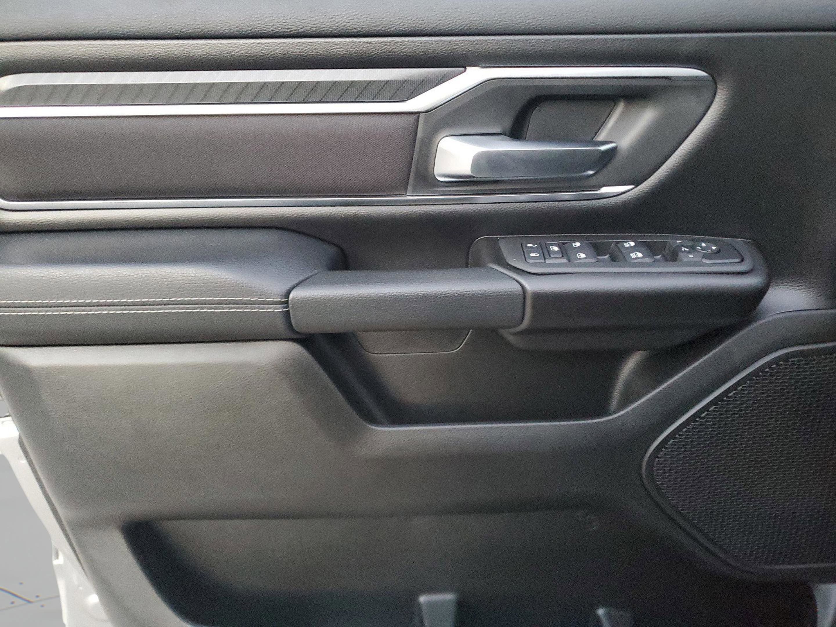 Certified 2025 RAM 1500 Big Horn image 16