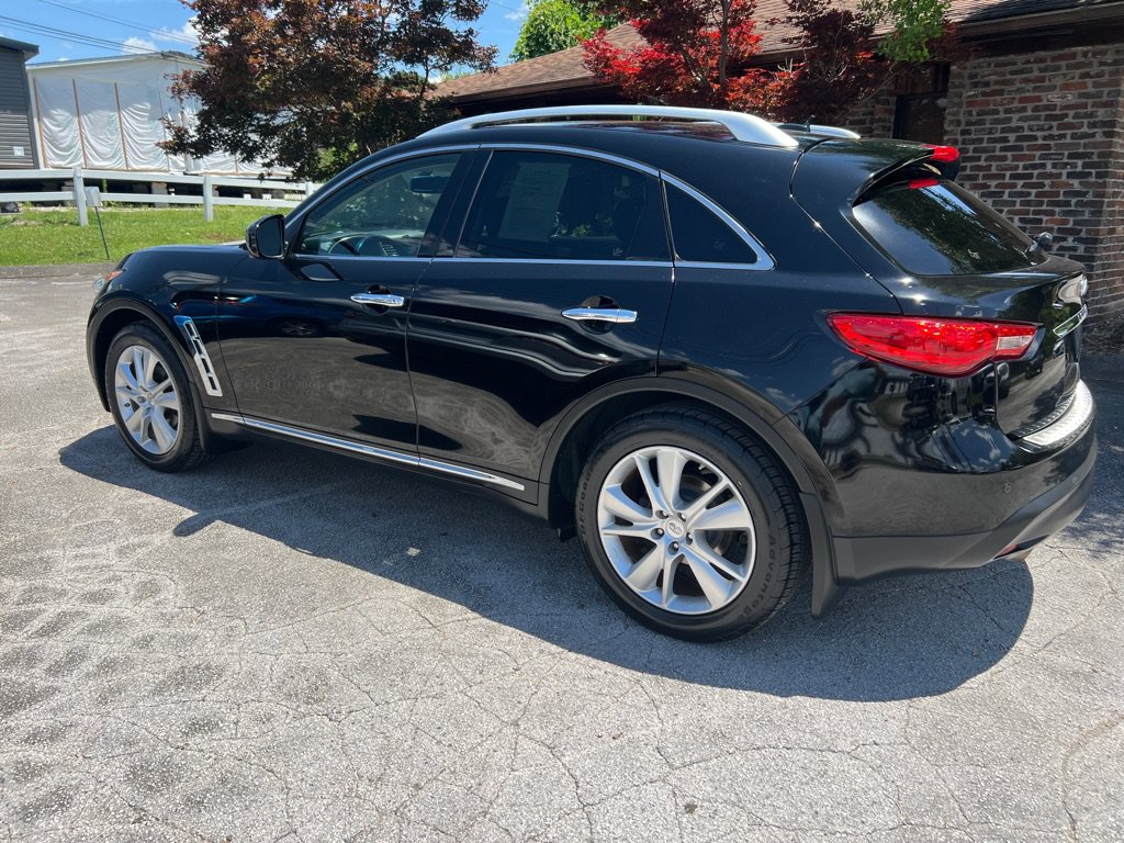 Used 2013 INFINITI FX37 2WD w/ Premium Pkg image 2