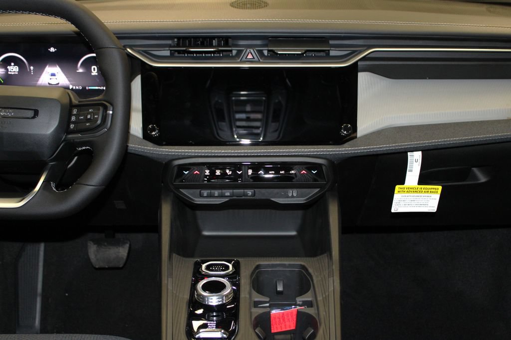 New 2026 Jeep Cherokee Laredo image 13