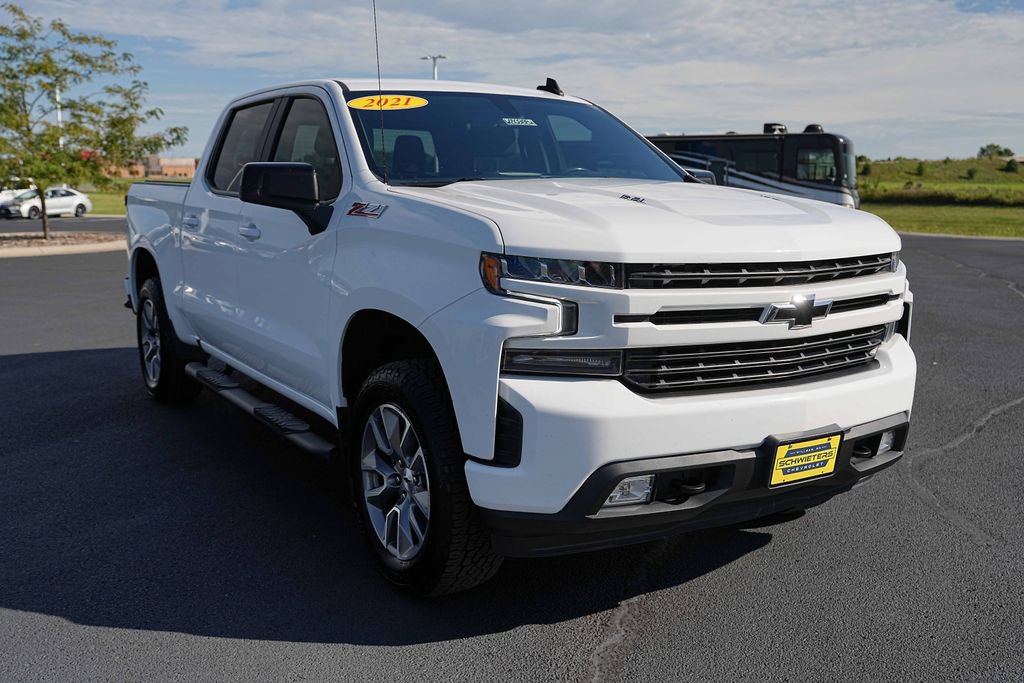 Used 2021 Chevrolet Silverado 1500 RST AWD/4WD image 4