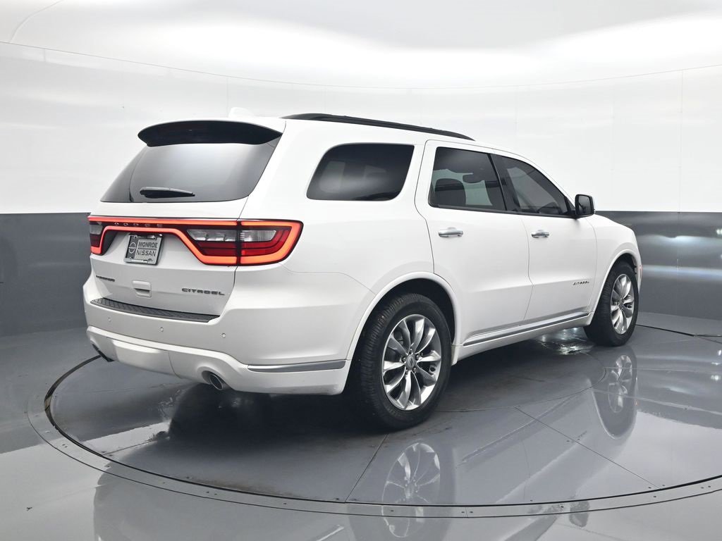 Used 2021 Dodge Durango Citadel w/ Premium Entertainment Group image 7