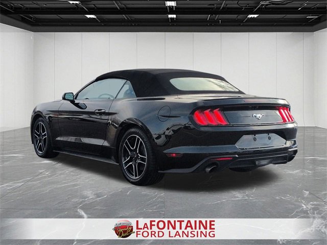 Used 2023 Ford Mustang Premium image 3
