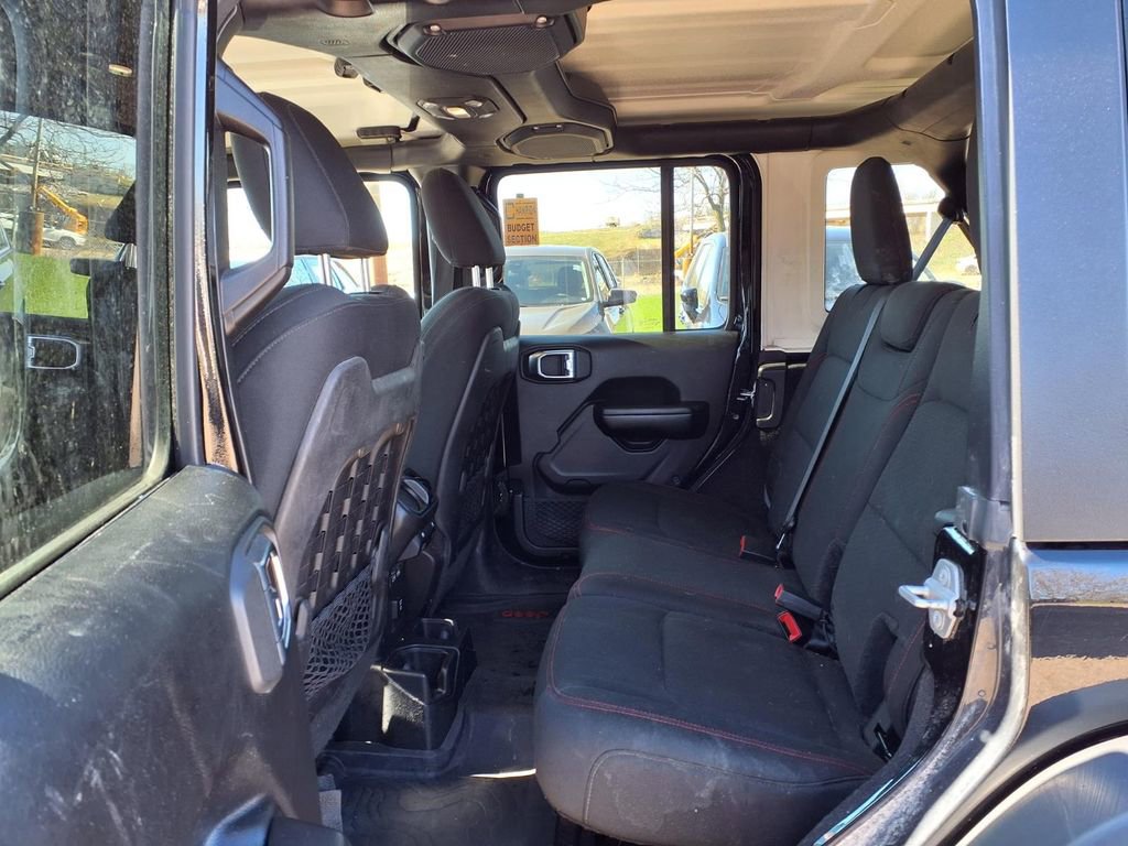 Used 2018 Jeep Wrangler Unlimited Rubicon w/ Steel Bumper Group AWD/4WD image 9