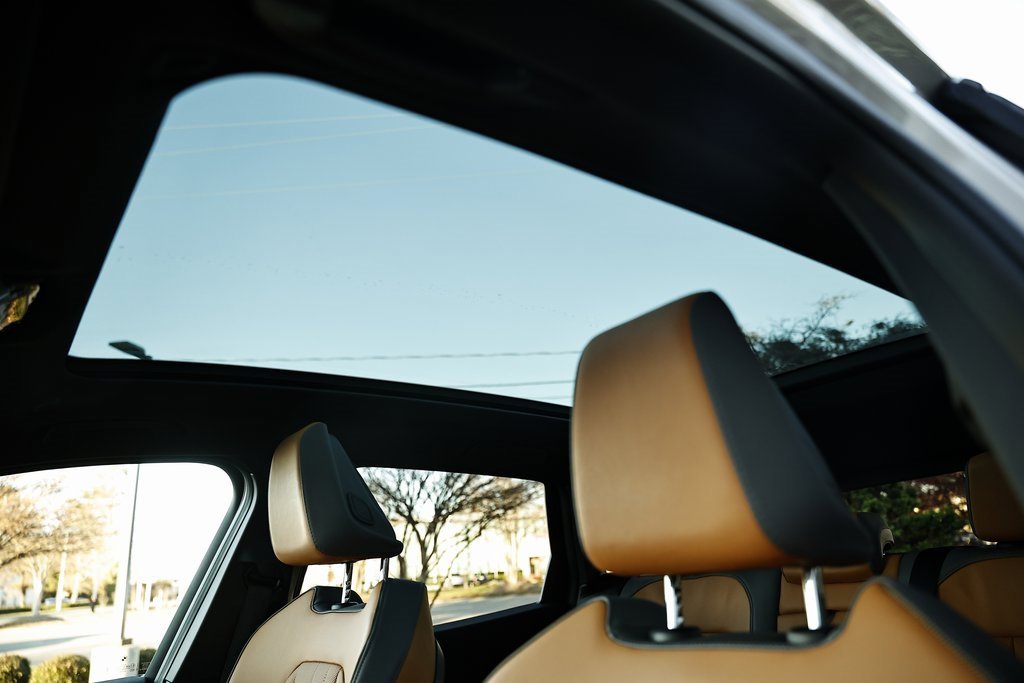 Certified 2025 BMW X3 xDrive30i w/ M Sport Package image 14