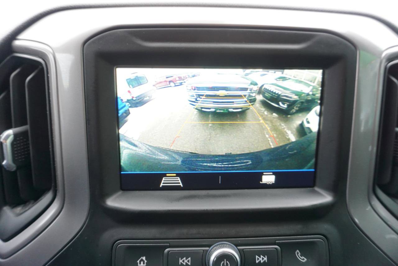 Used 2022 Chevrolet Silverado 1500 Custom AWD/4WD image 12