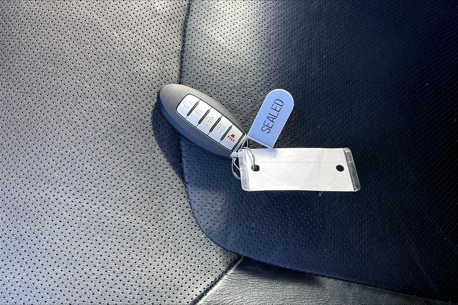 Used 2019 INFINITI QX80 Luxe image 11