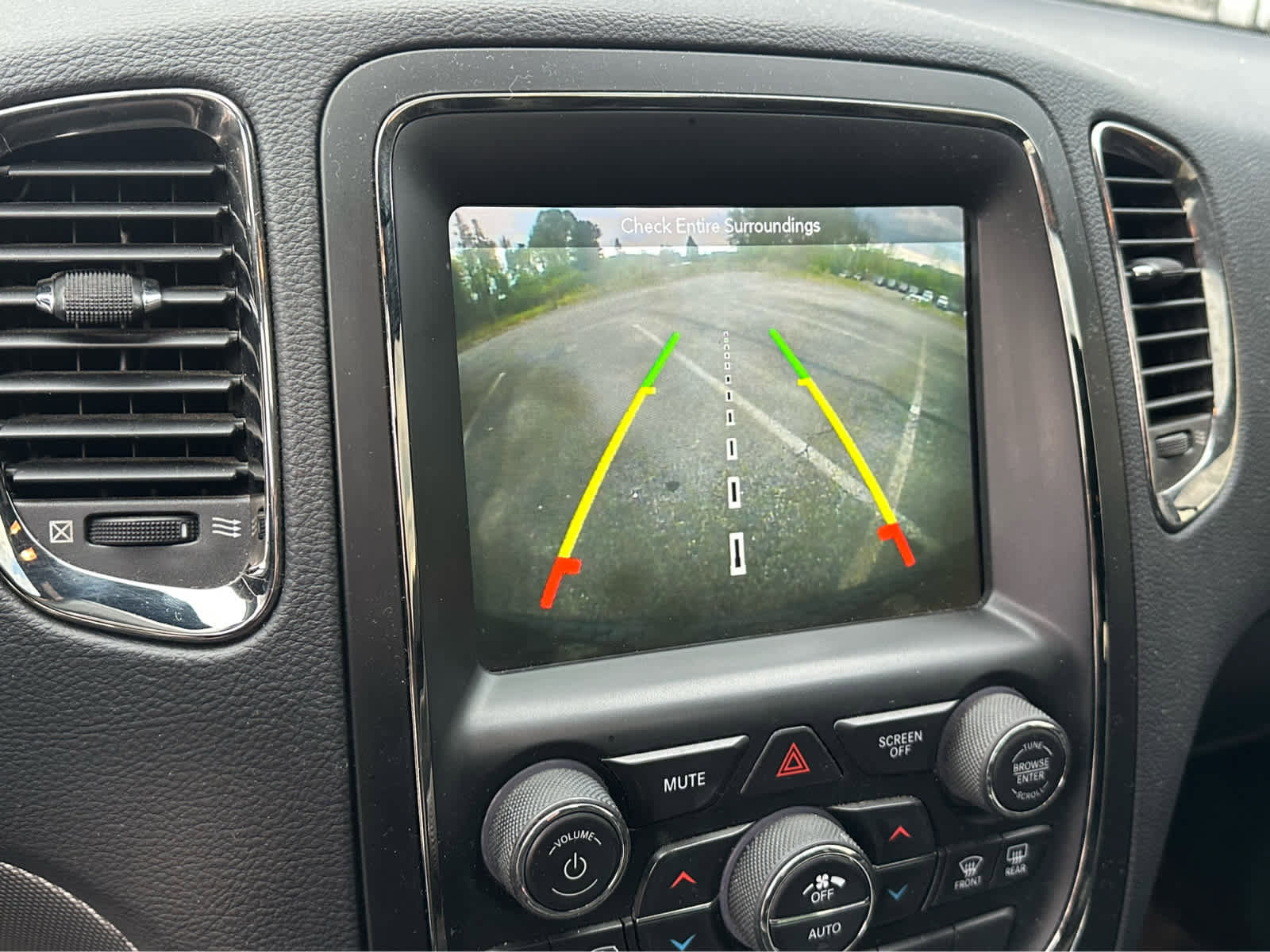 Used 2019 Dodge Durango R/T w/ Blacktop Package AWD/4WD image 16