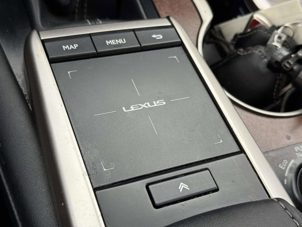 Used 2022 Lexus RX 350L Premium image 27