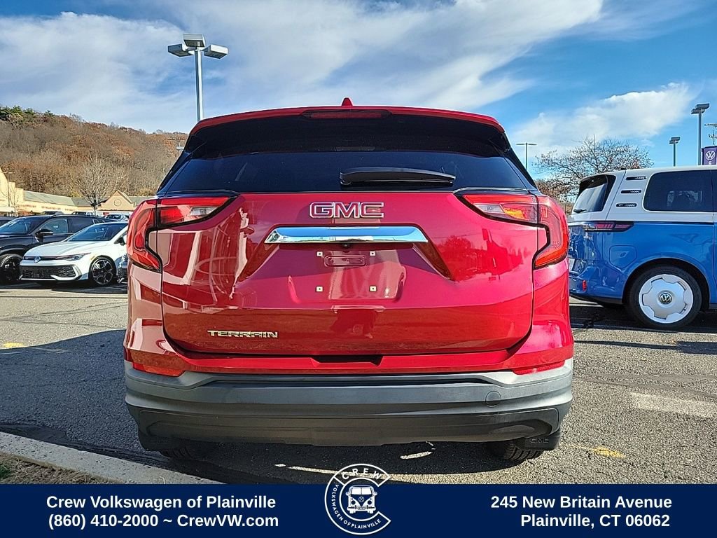 Used 2020 GMC Terrain SLE image 29