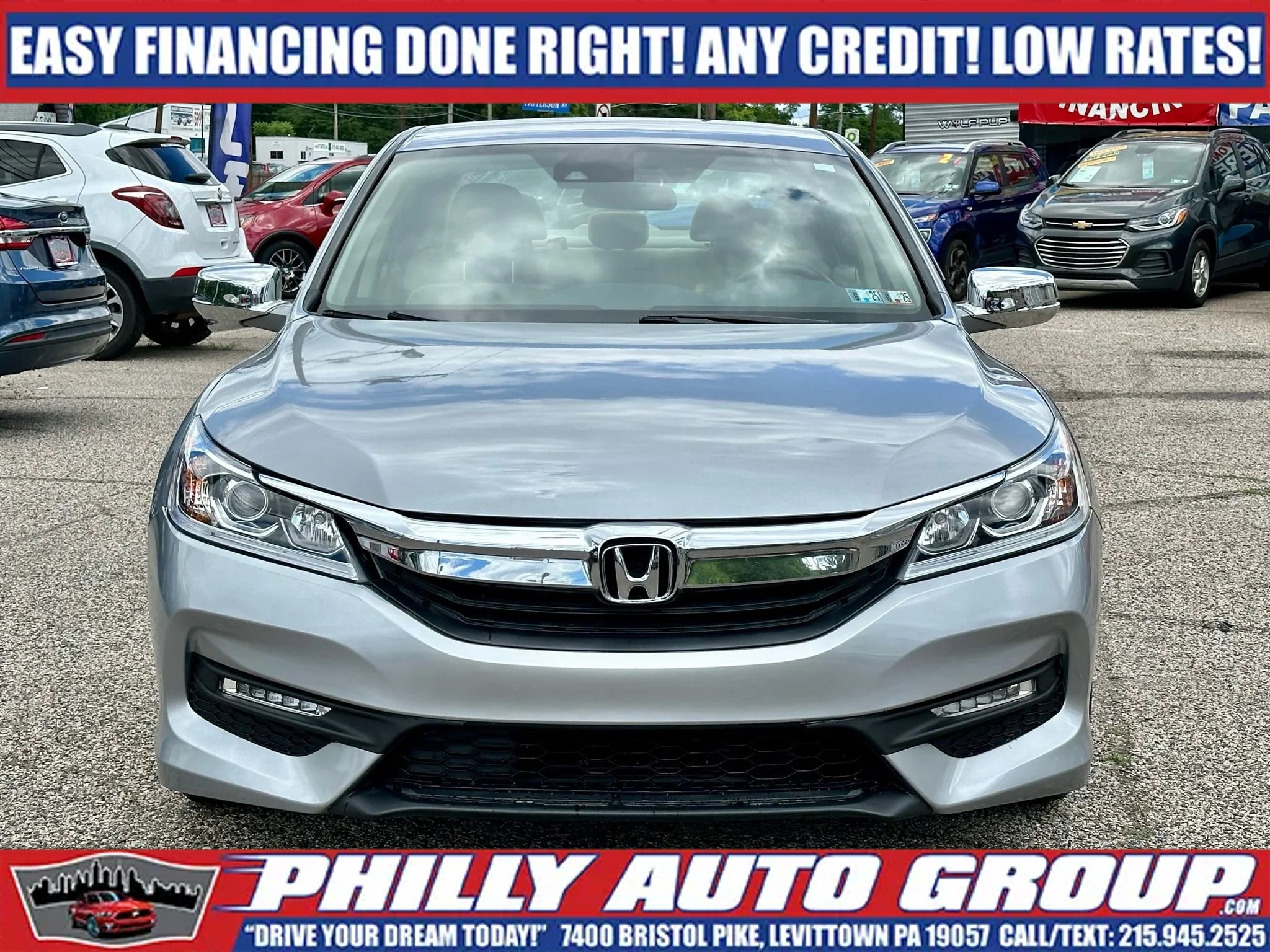 Used 2017 Honda Accord Hybrid Sedan image 2