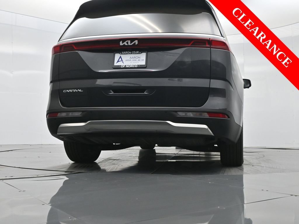 Used 2023 Kia Carnival SX Prestige image 55