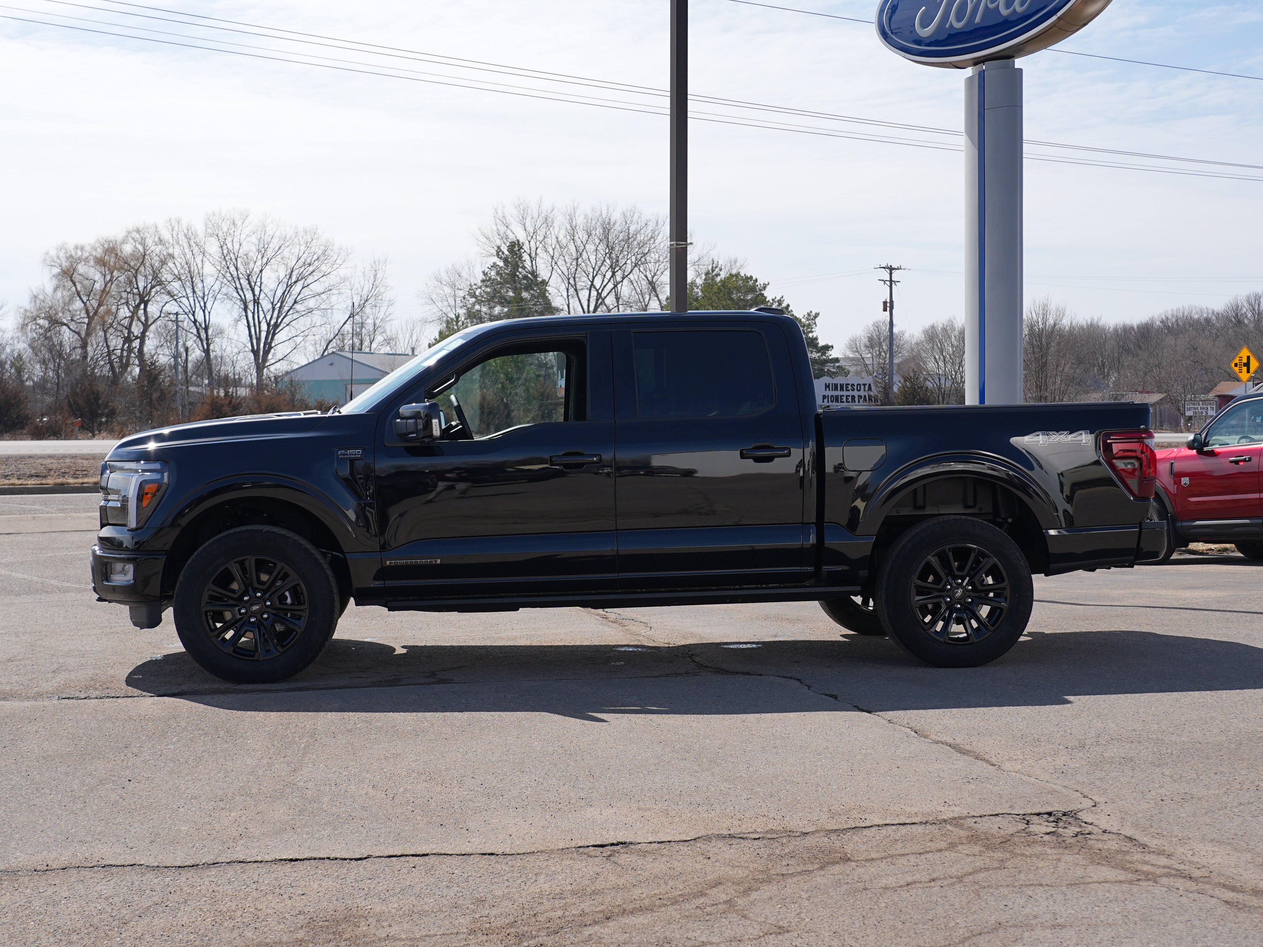 Used 2025 Ford F150 Platinum AWD/4WD image 7