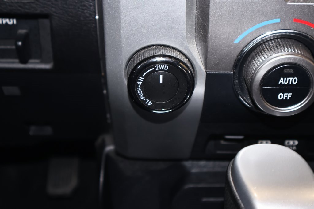 Used 2021 Toyota Tundra Platinum image 30