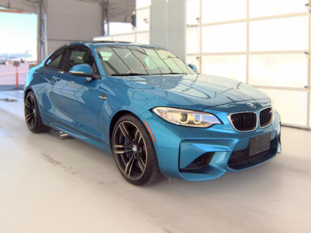 Used 2017 BMW M2 RWD image 1