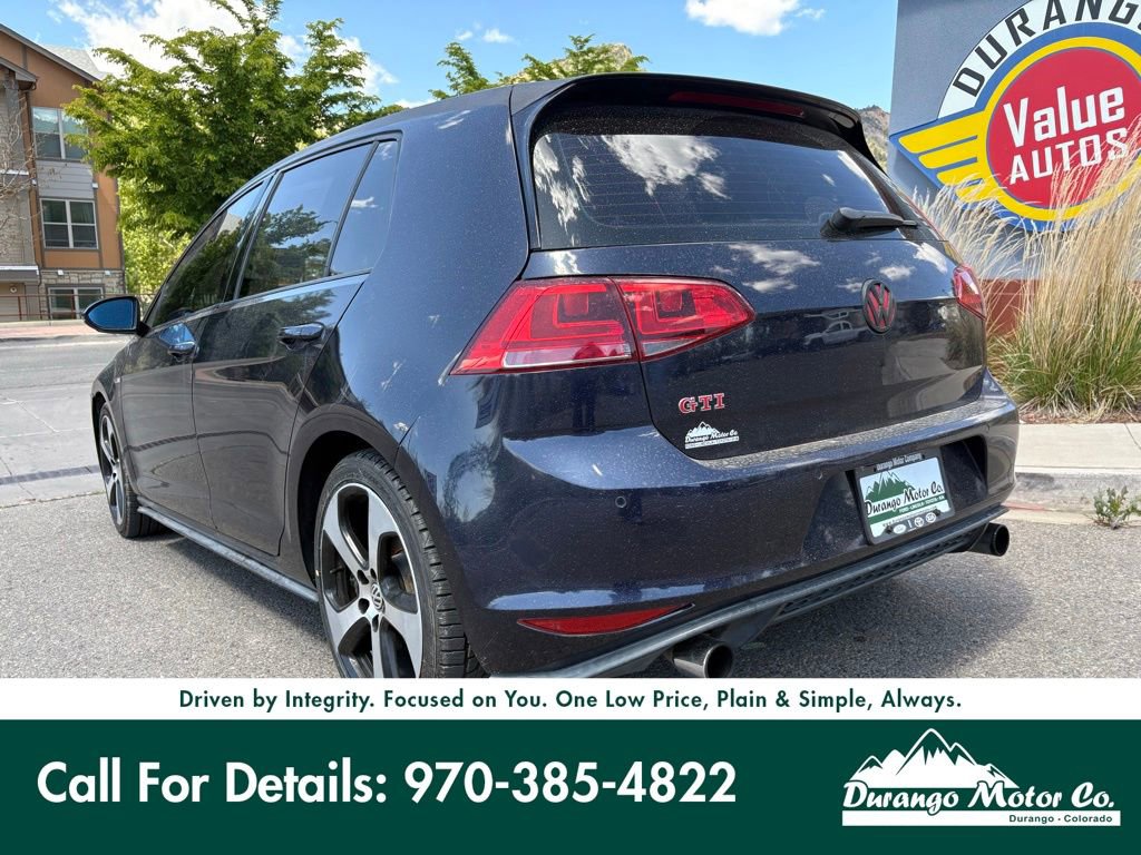 Used 2015 Volkswagen GTI SE FWD image 5