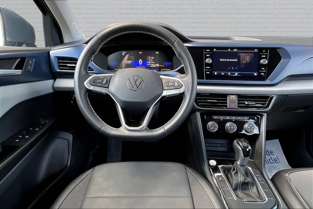 Used 2023 Volkswagen Taos SE FWD image 8